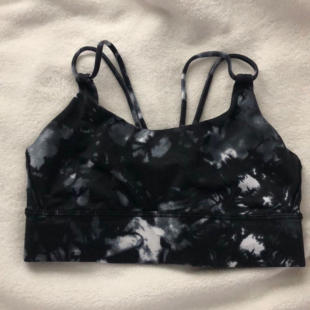 Lululemon sports bra SIZE 2!